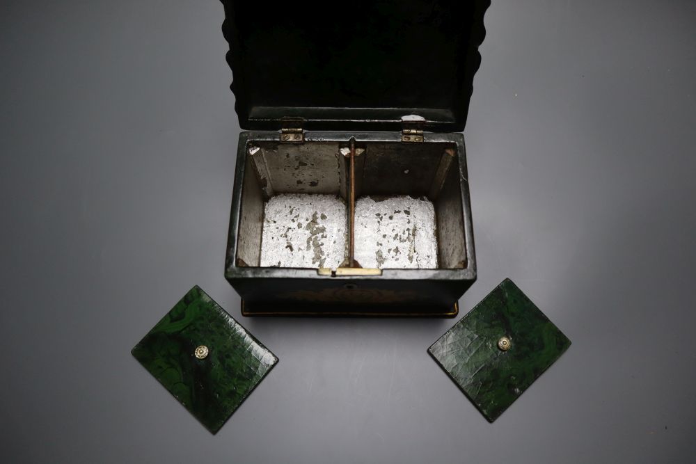 A Victorian simulated malachite papier mache tea caddy, width 16cm